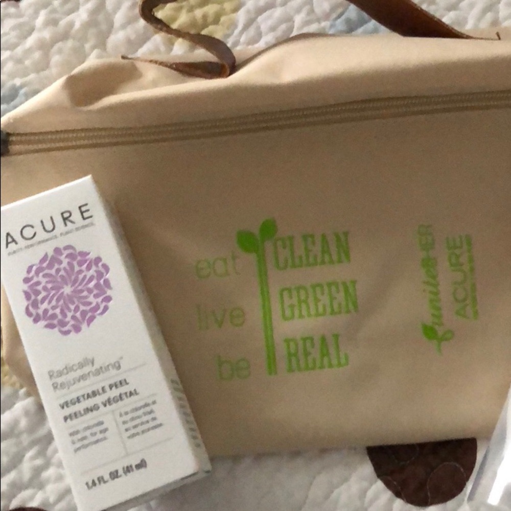 🆕 Acure vegetable facial peel and bag